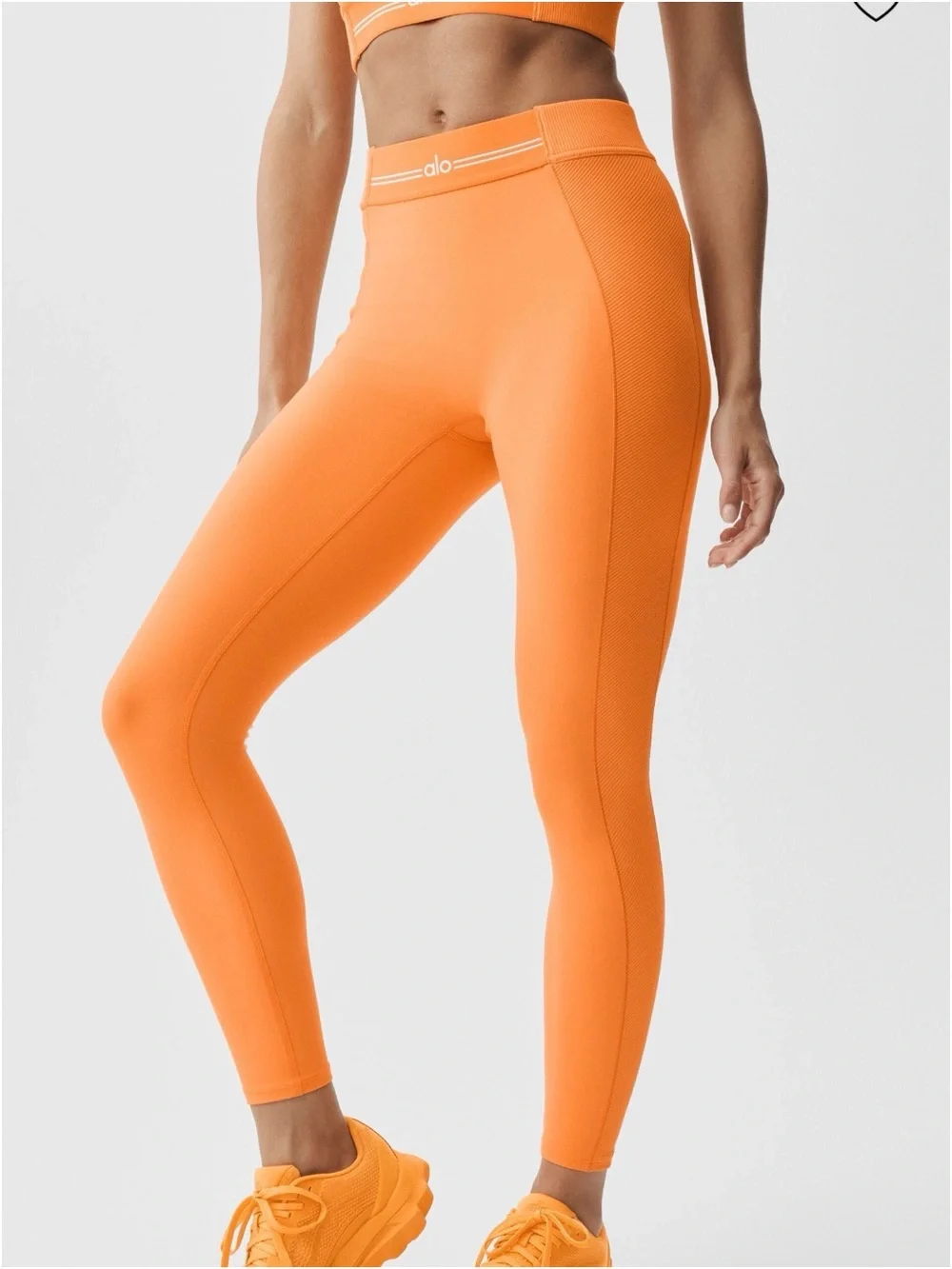 ALO alosoft High-Rise 7/8 relay Leggings in Satsuma Breeze